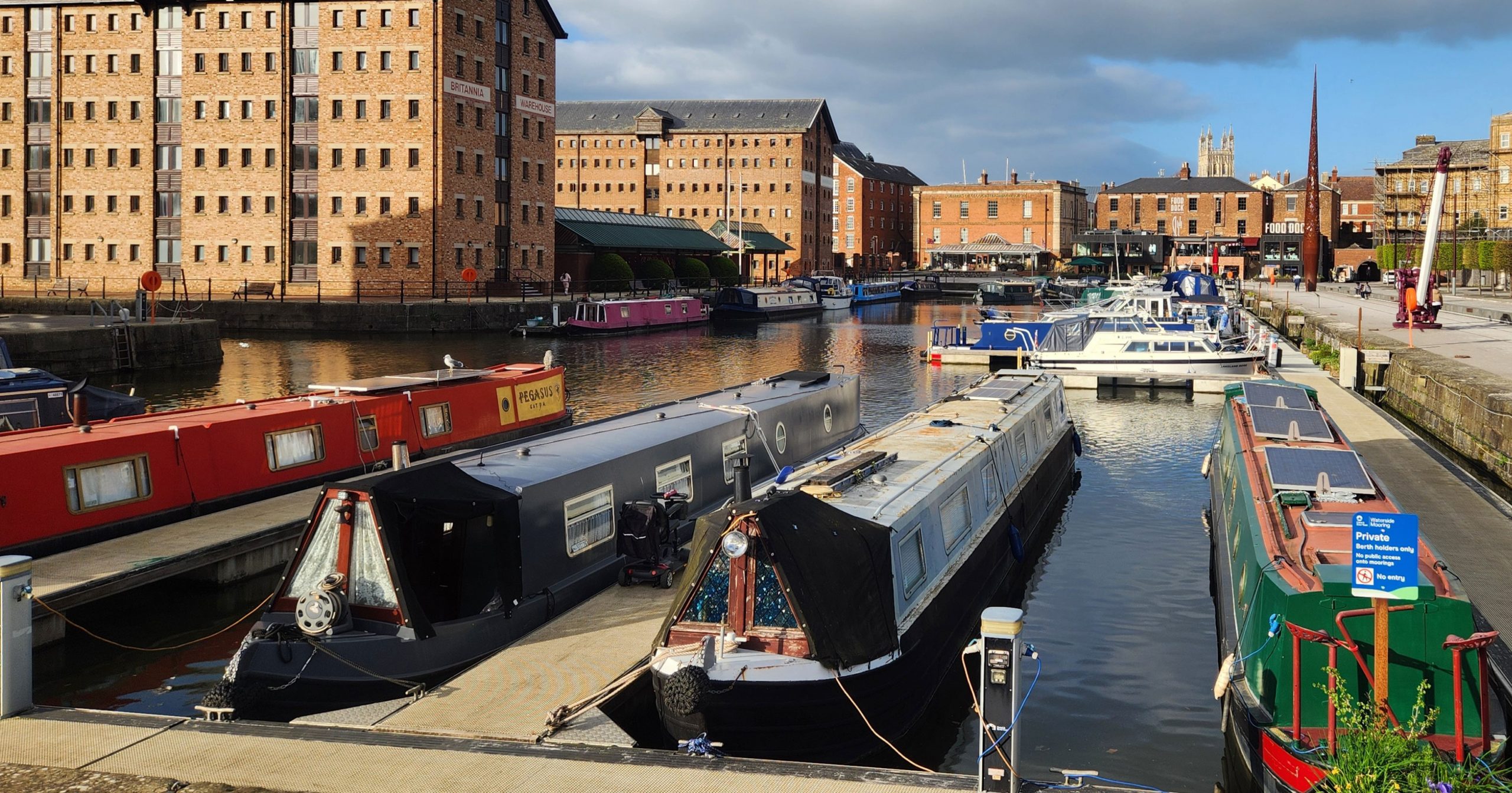Narrowboats at the Docks in Gloucester